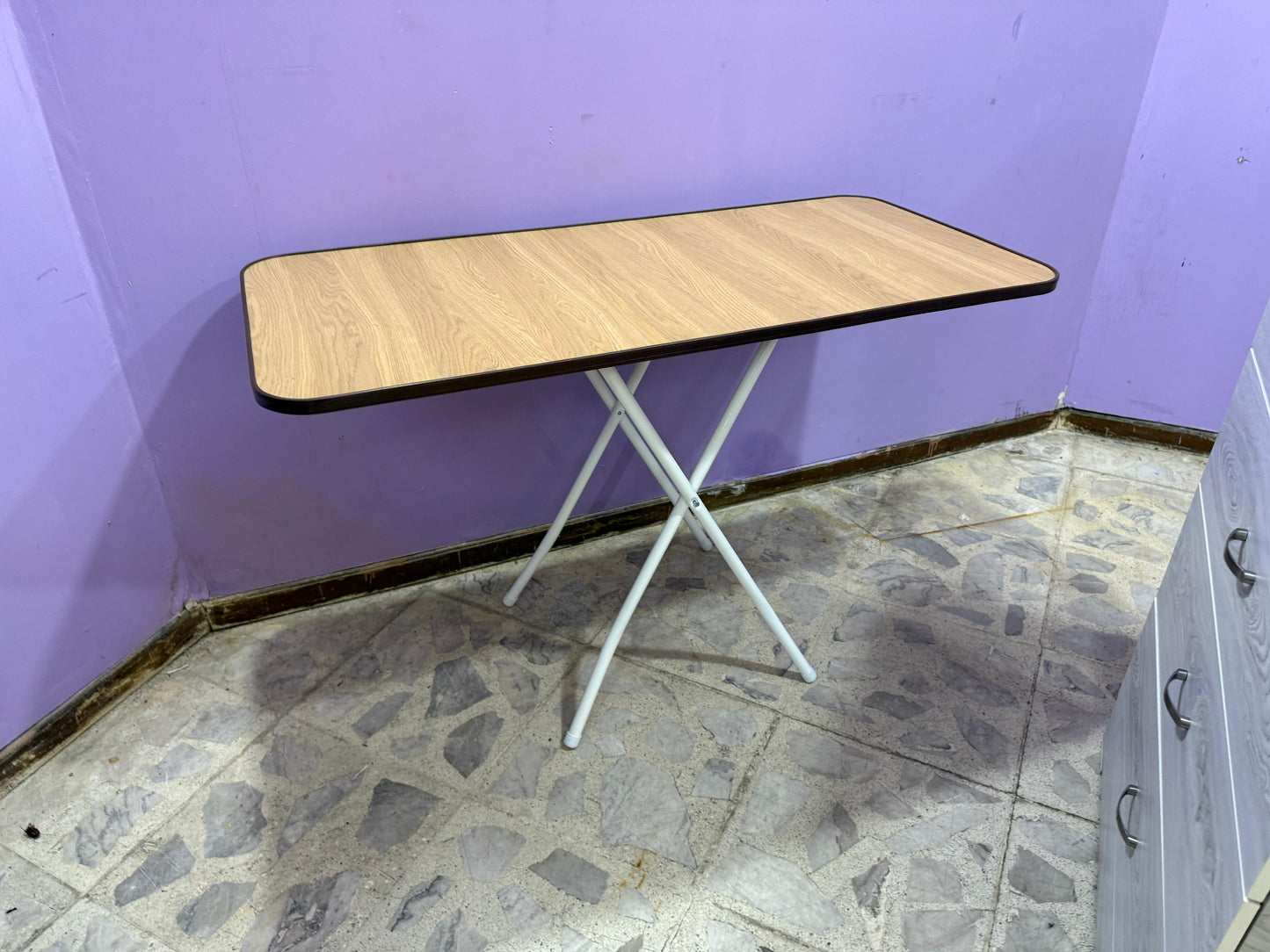 Mesa Auxiliar Plegable 1.23 mts