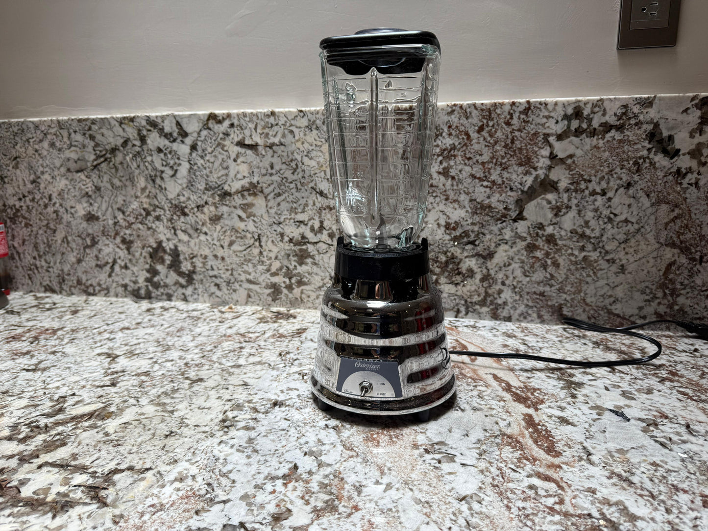 Licuadora Oster Profesional 1 Velocidad Cristal