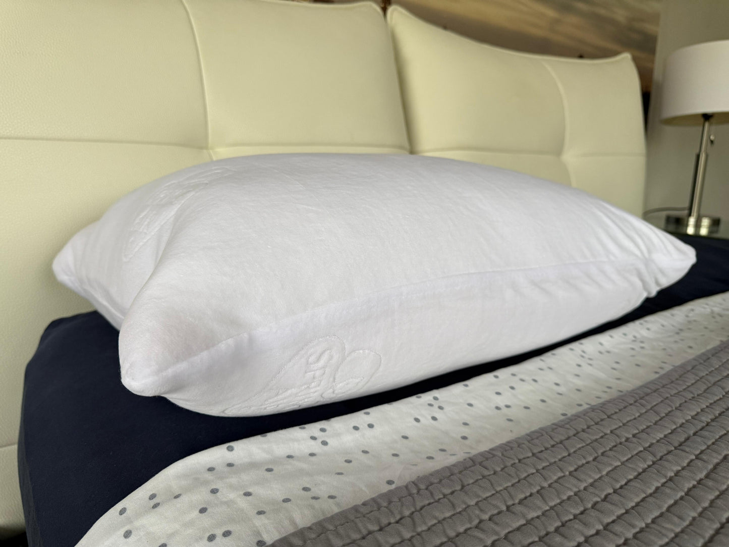 Almohada Básica de Memory Foam Spring Air