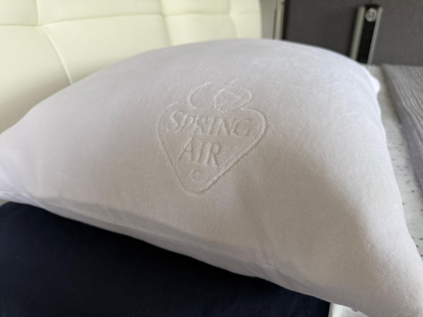 Almohada Básica de Memory Foam Spring Air