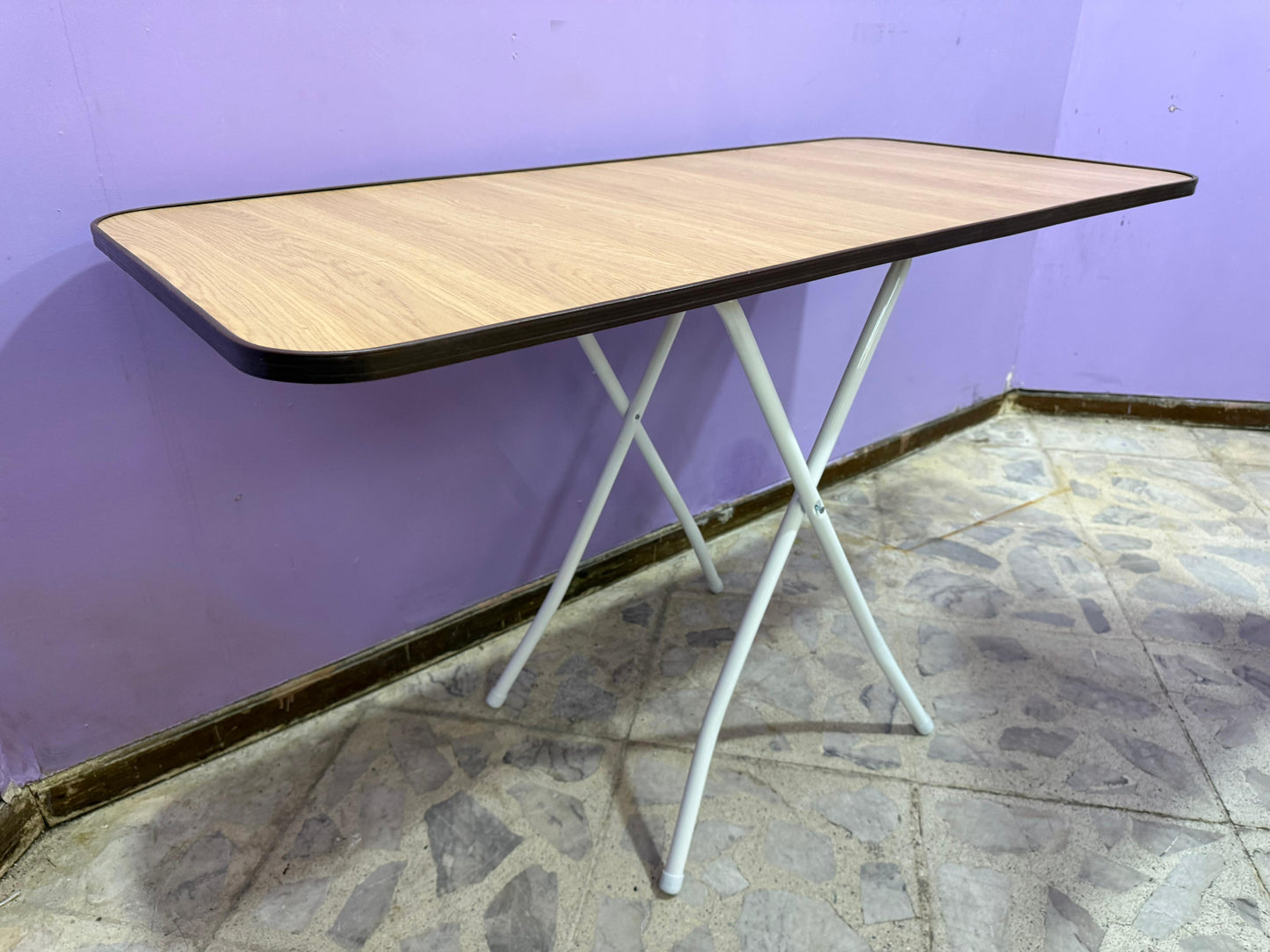 Mesa Auxiliar Plegable 1.23 mts
