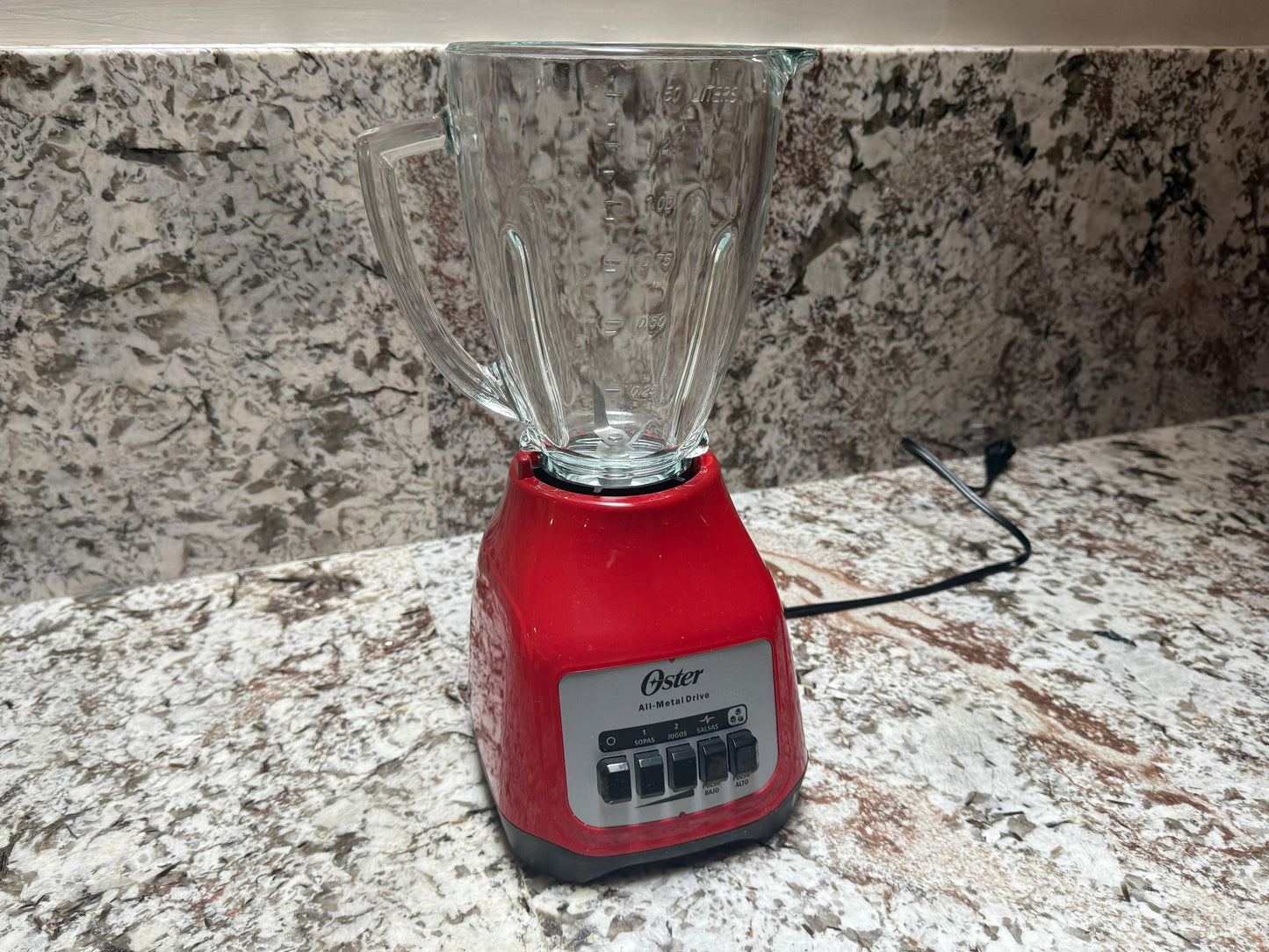 Licuadora Oster Esencial Vidrio